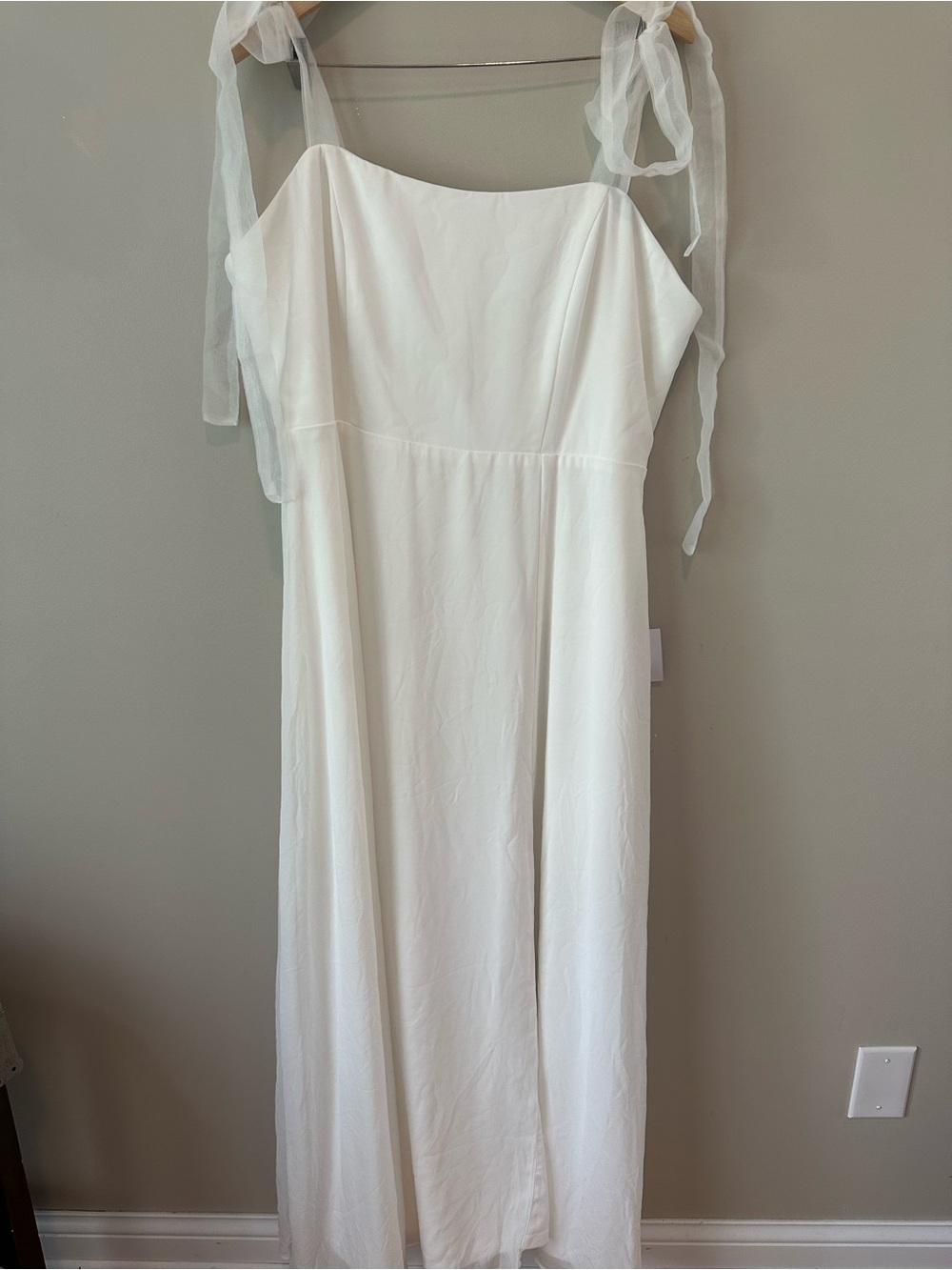 NWT! Lulu's White Radiant Romance White Tie-Strap Maxi Dress. Womens 1X - Picture 3 of 7